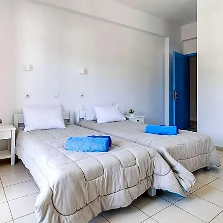 White Lily Hotel
