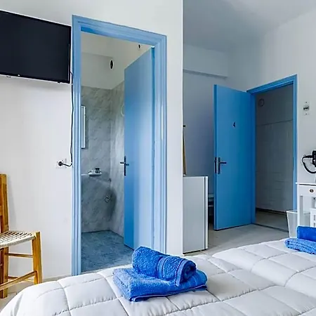 Hotel White Lily