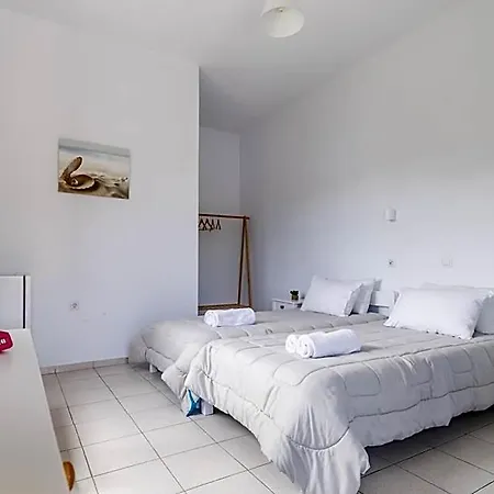 White Lily Hotel 3*